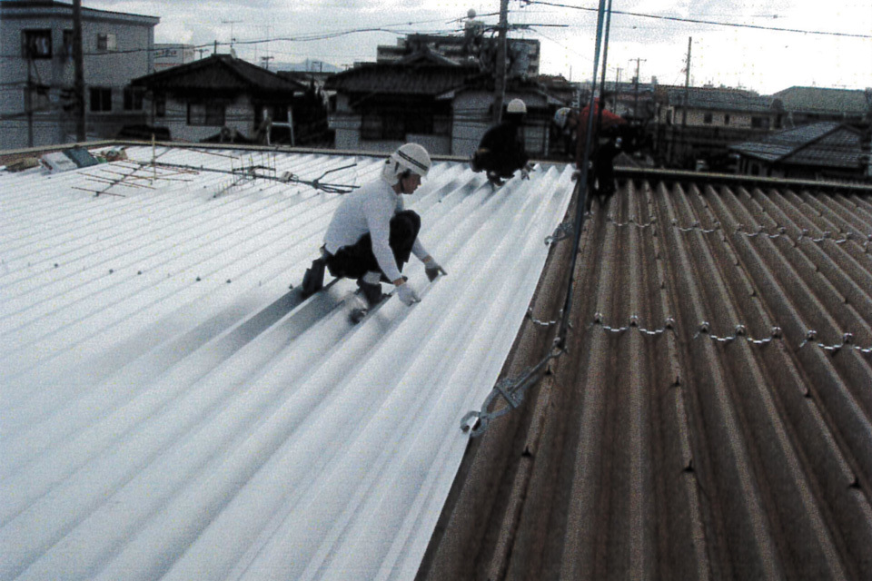 88折版屋根 改修カバー工法の画像