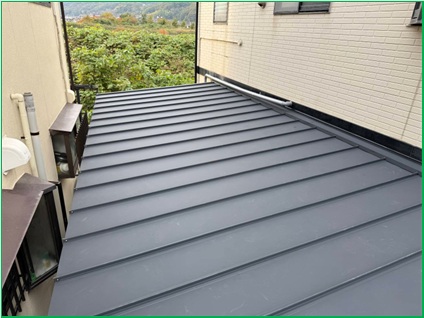 今月のピックアップ（増築工事_立平葺き）の画像